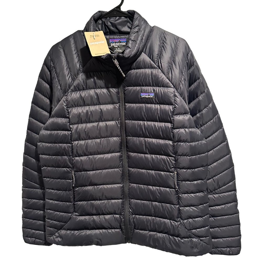Patagonia Women's Black Quilted Down Puffer Jacket